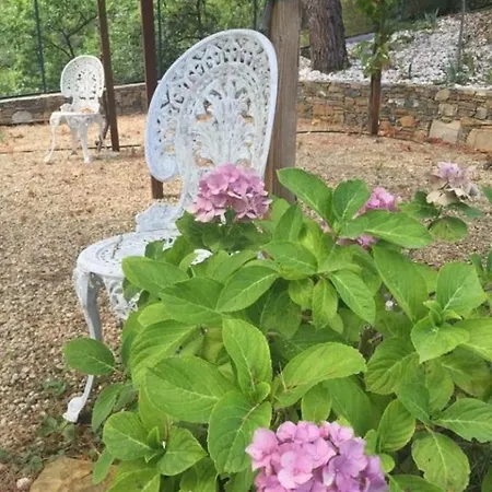 Elianna In Oasi Marina Вилла Алассио