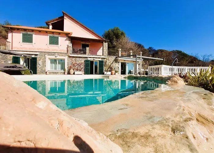 Elianna In Oasi Marina Villa Alassio