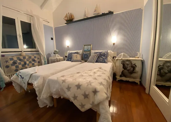 Elianna In Oasi Marina Вилла Алассио